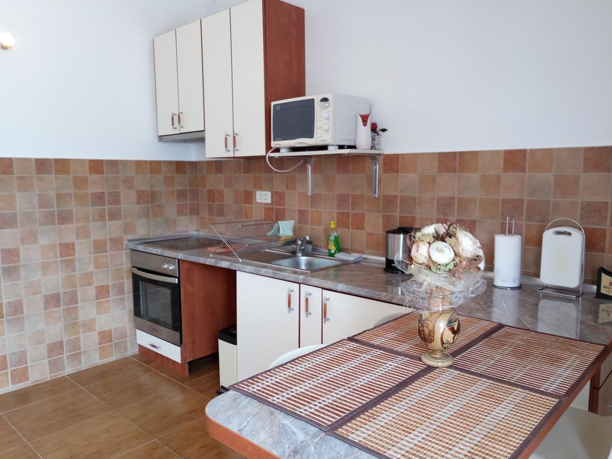 Adria Apartments And Rooms Ragusa Esterno foto